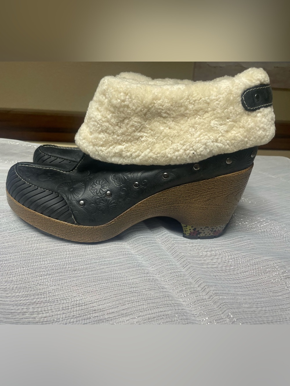 Jambu Black Faux Leather Clog with Cream Faux-Fur Cuff